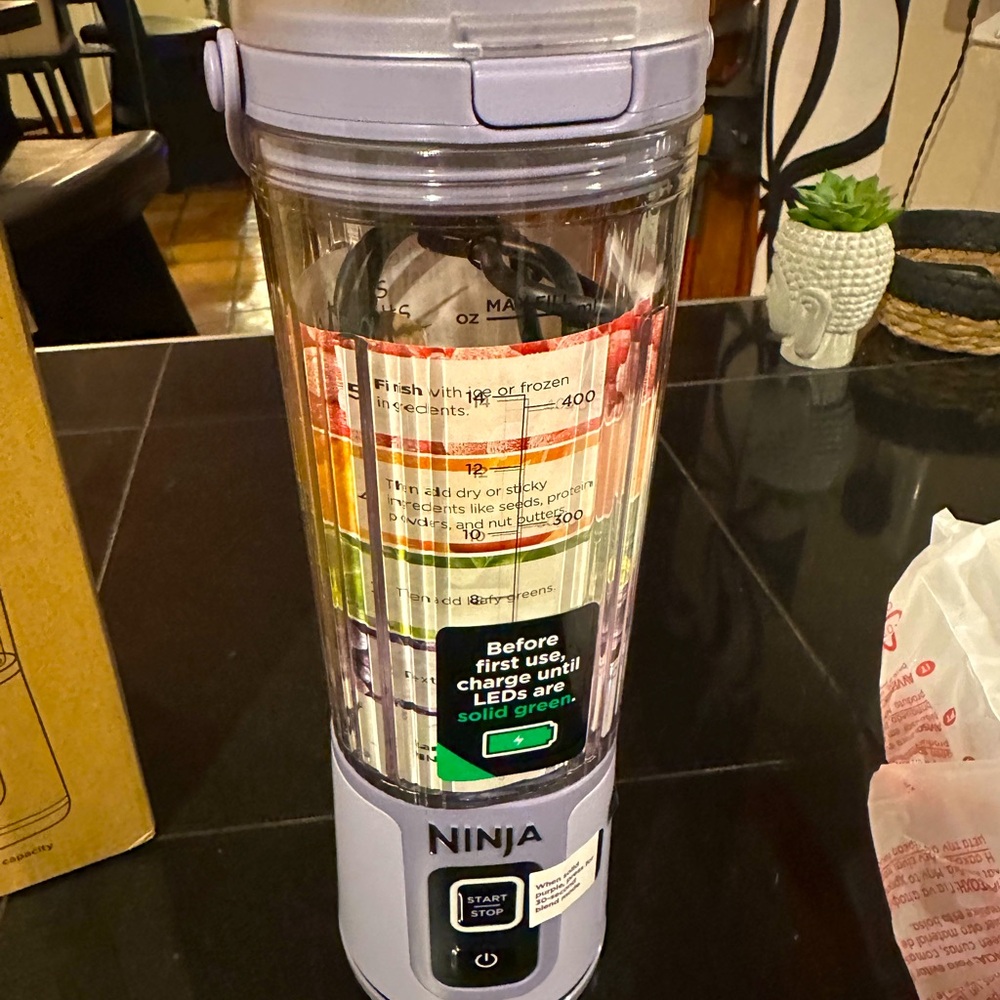 NIB Ninja Blast Portable Blender